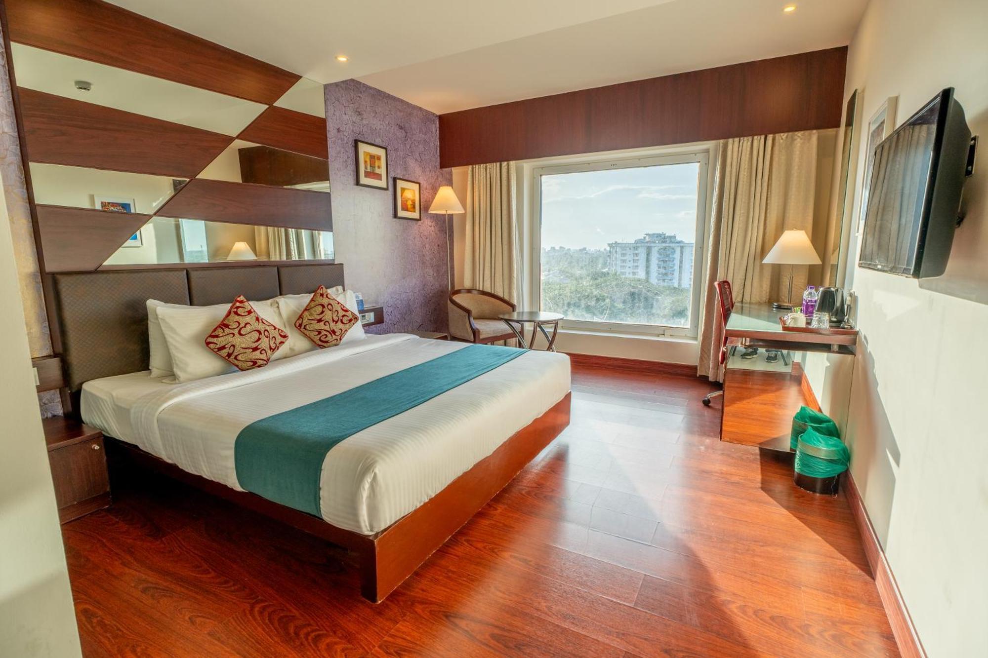 Olive Downtown Hotel Kochi Exterior foto